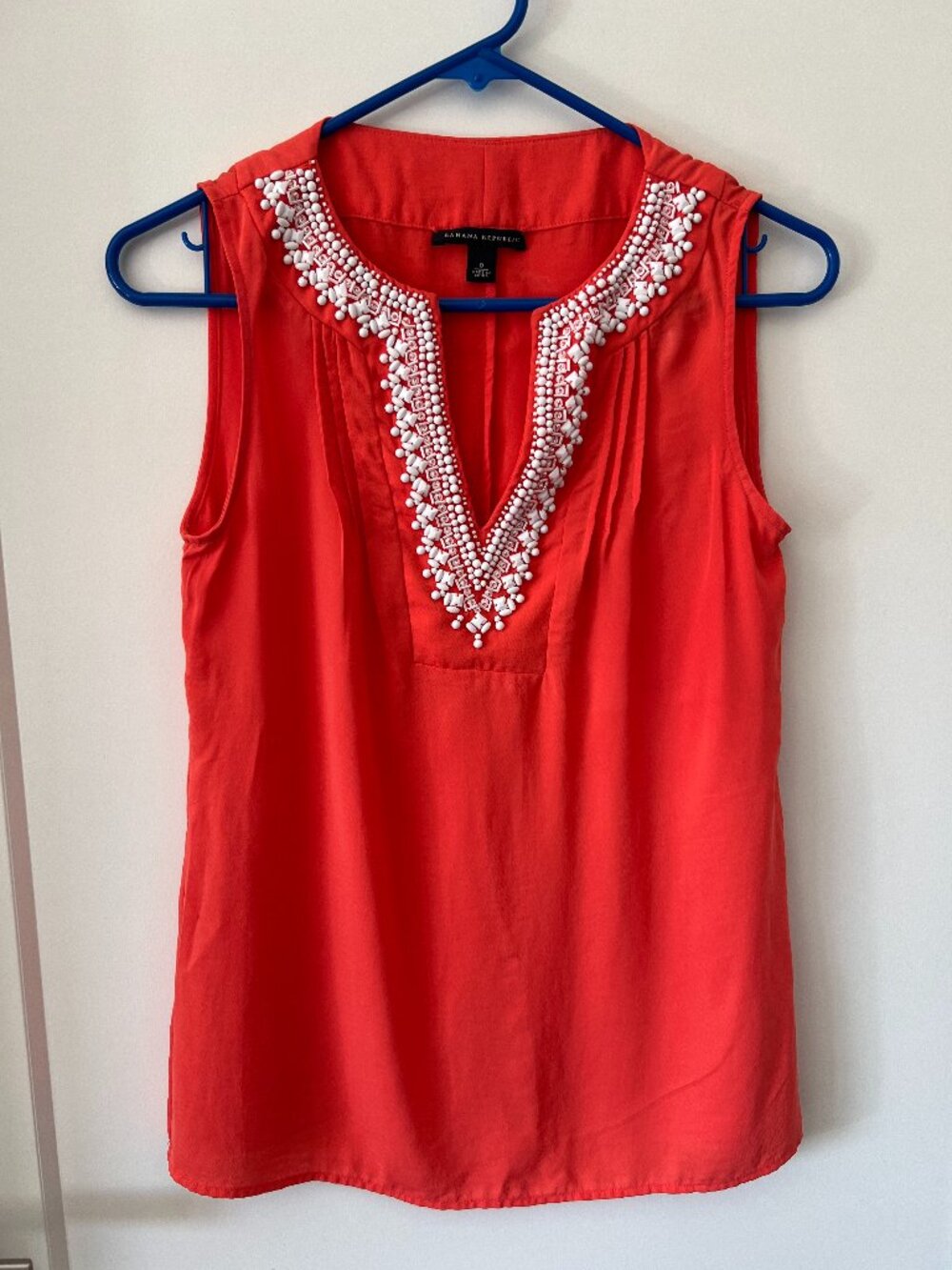 Banana Republic Women's Size 0 Orange embellished sleeveless blouse